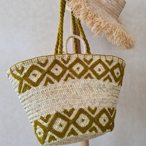 PANIER BRODÉ VERT OLIVE - Ma déco d'ailleurs