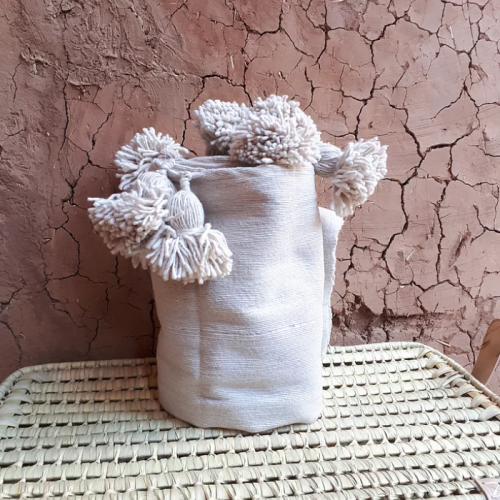 PLAID BLANC CASSE POMPONS - Ma déco d'ailleurs